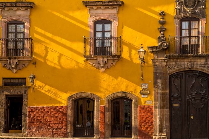 ed and Yellow, San Miguel de Allende, Mexico Red and Yellow, San Miguel de Allende, Mexico