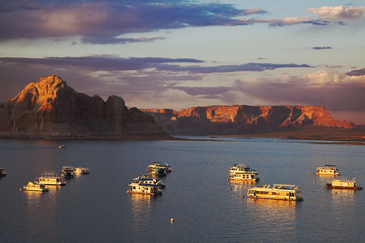 Lake Powell from Wahweap Marina Lake Powell from Wahweap Marina